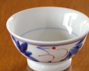 砥部焼　しだ紋の茶碗(大)