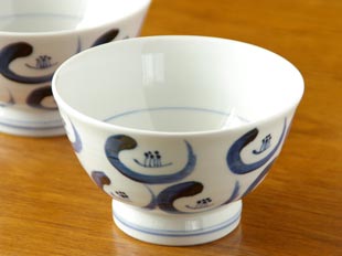 砥部焼の和食器 陶房遊の茶碗 【砥部工房 からくさ】