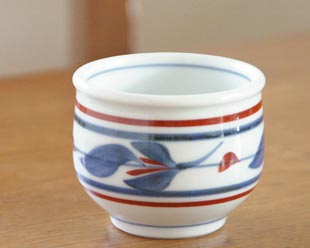 砥部焼　みつ葉の玉ぶち湯呑