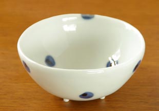 砥部焼・梅乃瀬窯　水玉のコロコロ鉢