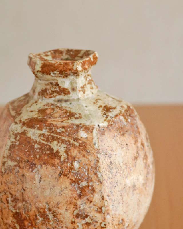 砥部焼の和食器 山中窯の花器【砥部工房 からくさ】