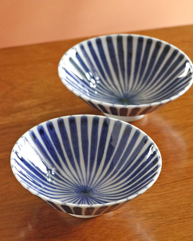 陽貴窯 麦わらの鉢